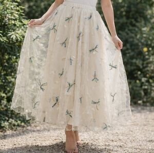 Elegant Cream Skirt with Dragonfly Embroidery